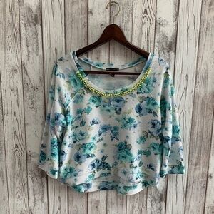 Teen Vogue for Mstylelab floral crop size …